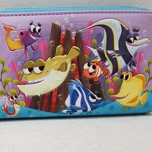 Loungefly Pixar Moments Finding NEMO Tank Zip Around Wallet New With Tags